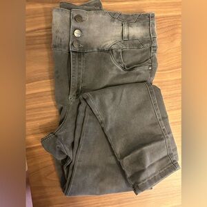 Nicolette high rise butt shaping skinny jeans size 16